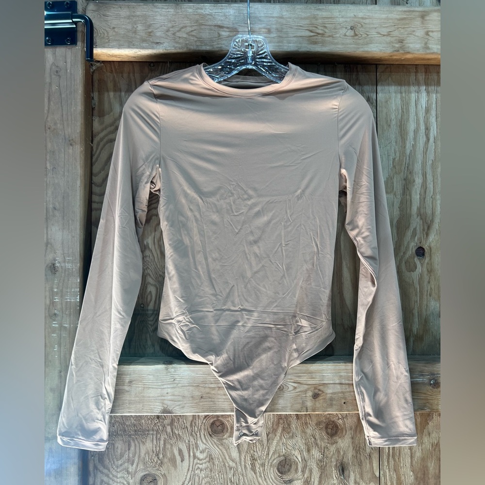 NWT Shaperx Bodysuit One Piece LS Sienna Colored Small